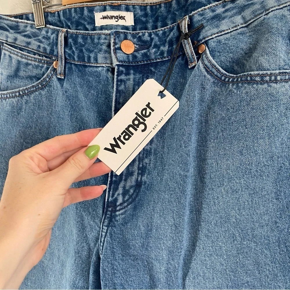 Wrangler Bonnie Loose Flare Jean 30x32